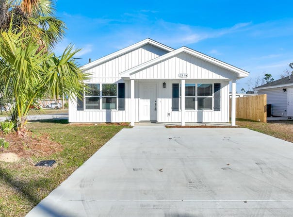 211 S Jan Drive, Panama City, FL 32404