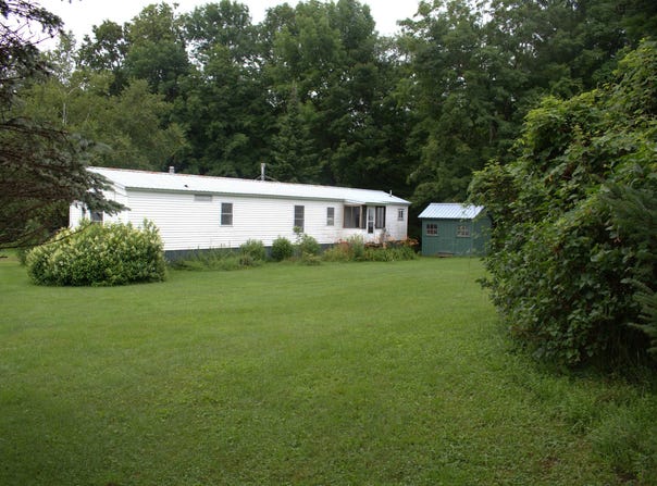 84 Apple Tree Lane, Burke, VT 05832