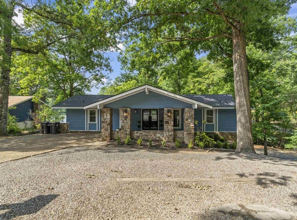 1 Guadalajara Lane, Hot Springs Village, AR 71909