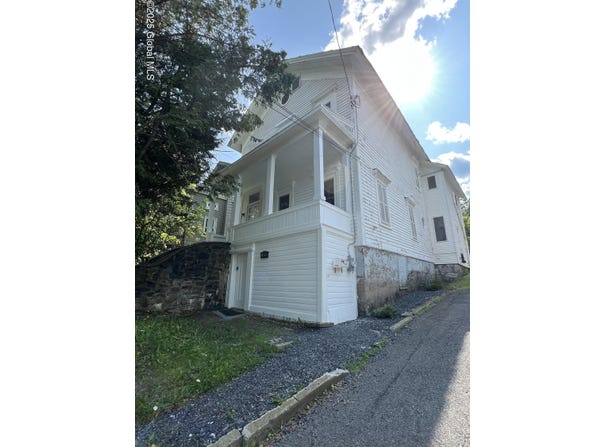 59 West Street, Whitehall Village, NY 12887