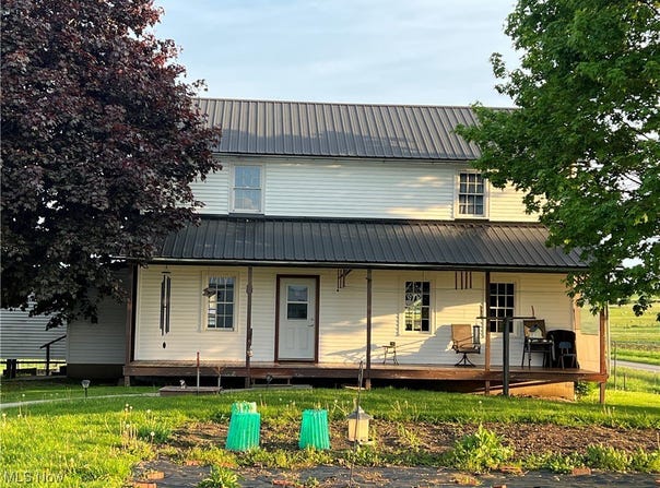 7376 S Honeytown Road, Fredericksburg, OH 44627