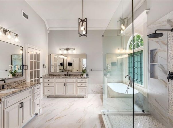 5173 Brendlynn Drive, Suwanee, GA 30024