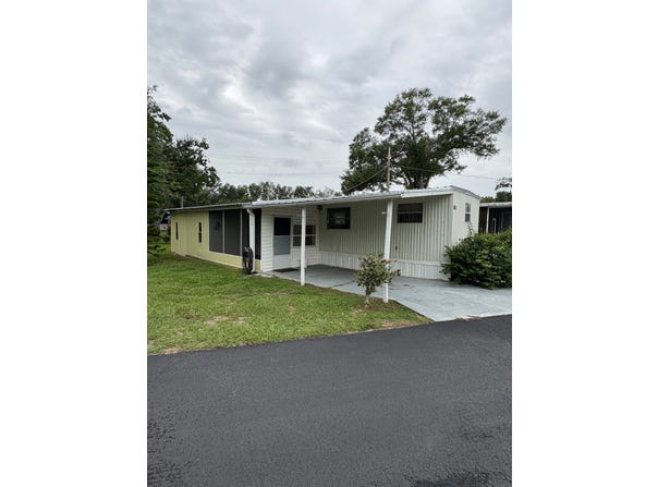 102 Oakhill Ridge Rd, Valrico, FL 33594