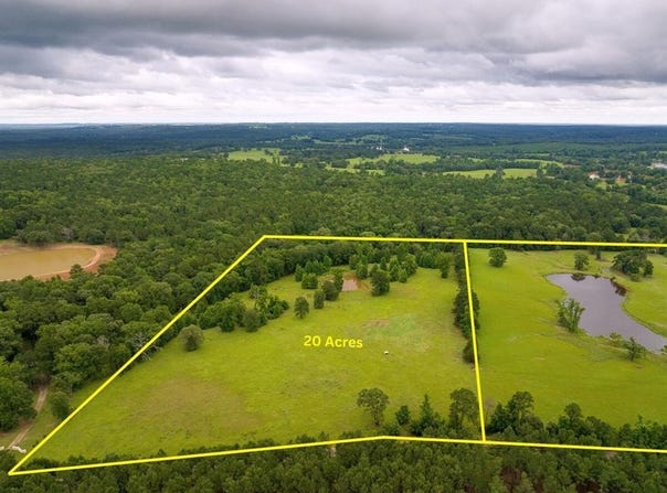 2 County Road 1224, Elkhart, TX 75839