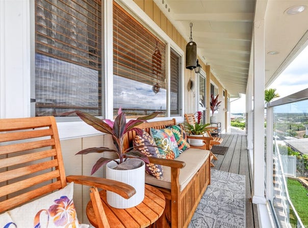 99-250 Aiea Heights Drive, Aiea, HI 96701