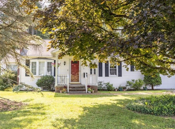 914 Julia Drive, Johnstown, PA 15905