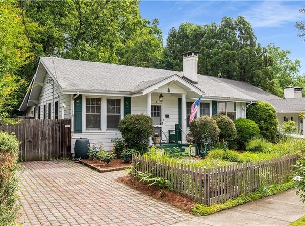 4 Arc Way NE, Atlanta, GA 30305