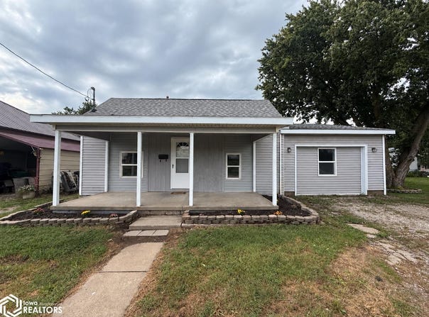 1608 S 17th Street, Centerville, IA 52544