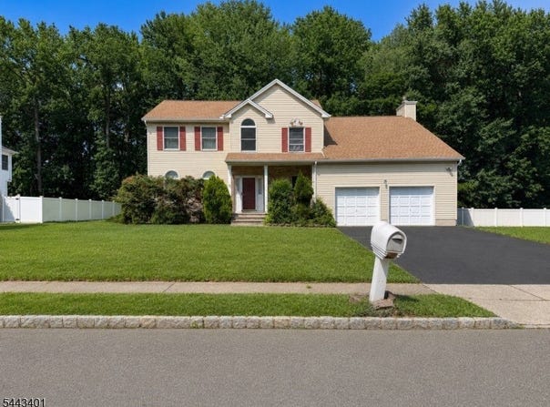 26 Plains Gap Rd, North Brunswick Twp., NJ 08902-2667