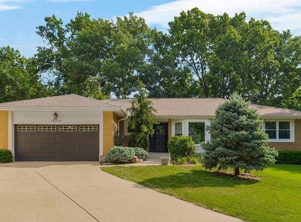 10241 Hauser Street, Lenexa, KS 66215
