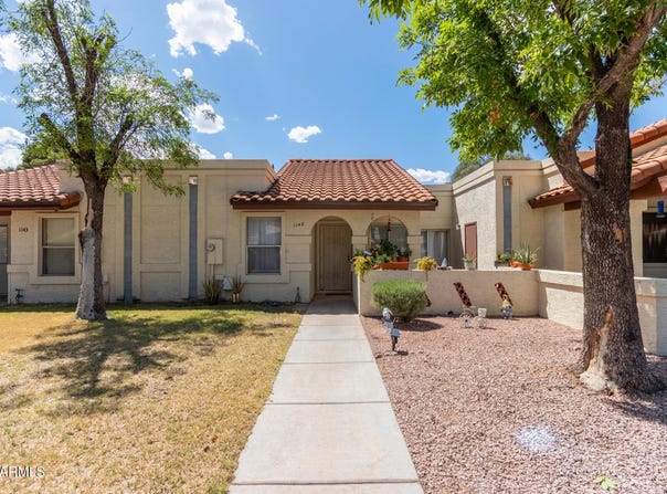 5136 E EVERGREEN Street, Mesa, AZ 85205