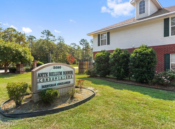 5080 Gautier Vancleave Road, Gautier, MS 39553