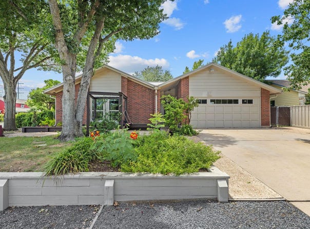 1901 Bienville ST, Austin, TX 78727