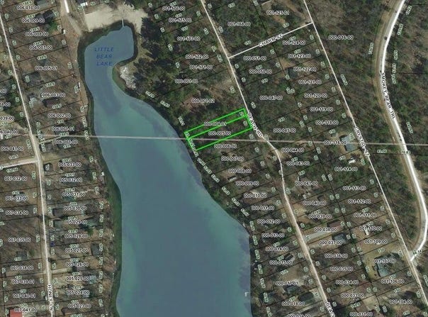 Beach Road, Johannesburg, MI 49751