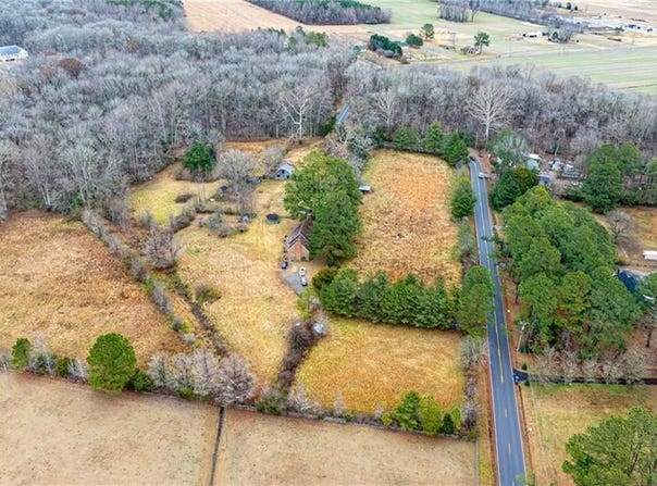 4500 Backwoods Road, Chesapeake, VA 23322