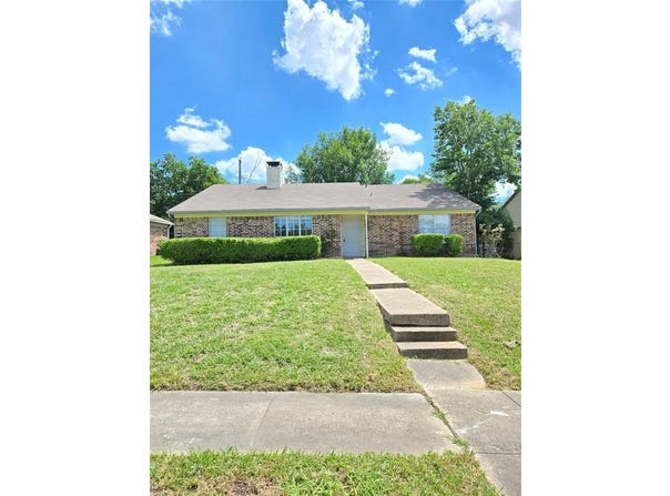 906 High Country Drive, Garland, TX 75041