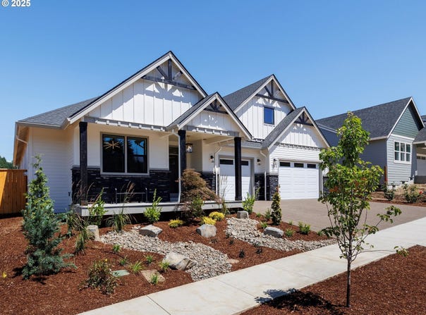 785 RILEY DR, Silverton, OR 97381