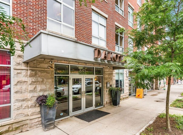 845 N High Street, Columbus, OH 43215