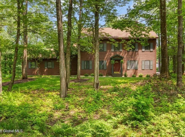 64 Swift Road, New Scotland, NY 12186