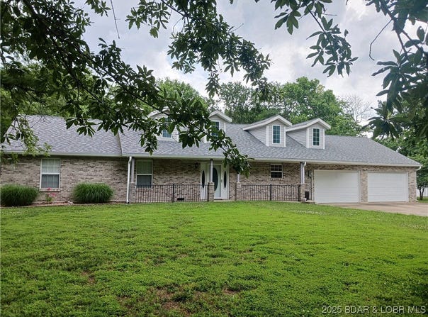 22 Vienna Woods Drive, Eldon, MO 65026