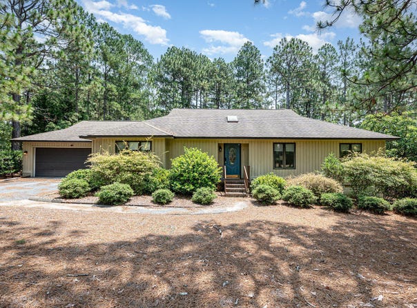 6 Driving Range Road, Pinehurst, NC 28374
