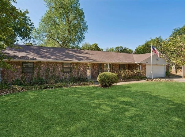 4104 Redbud Lane, Edmond, OK 73034