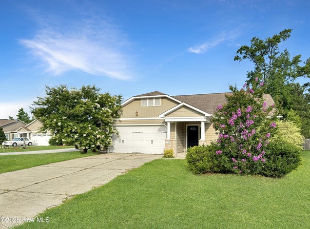 1297 Clancy Drive NE, Leland, NC 28451