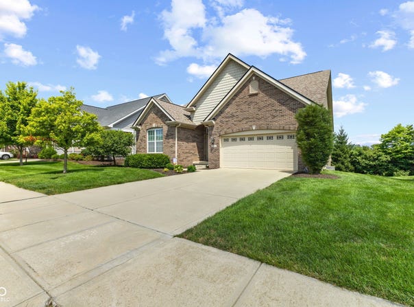 12610 Broadmoor Court N, Fishers, IN 46037