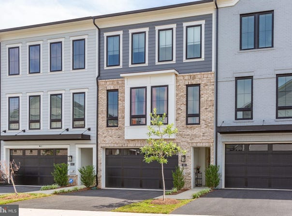 609 ANGELFISH WAY, WOODBRIDGE, VA 22191