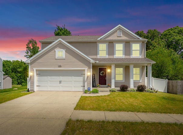10126 Castle Creek Circle, Galesburg, MI 49053