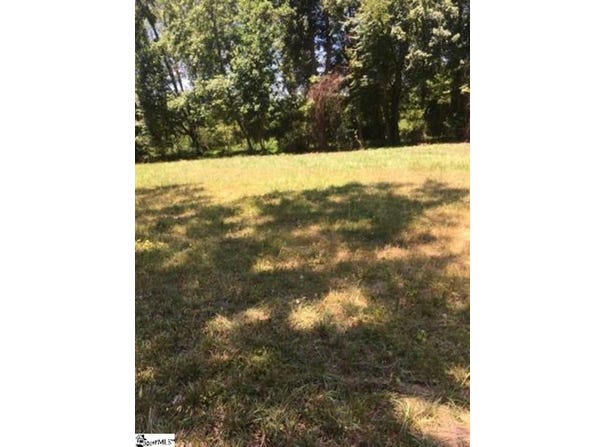 Murdock Road, Belton, SC 29627