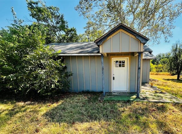 1131 N Oklahoma Avenue, Shawnee, OK 74801