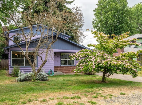 2536 Wood Ave, Eugene, OR 97402