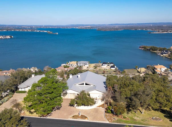 115 Dalton Circle, Horseshoe Bay, TX 78657