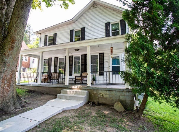 901 Alexander St, Shaler, PA 15116