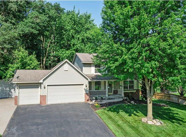 26610 Oakridge Way, Elko New Market, MN 55020