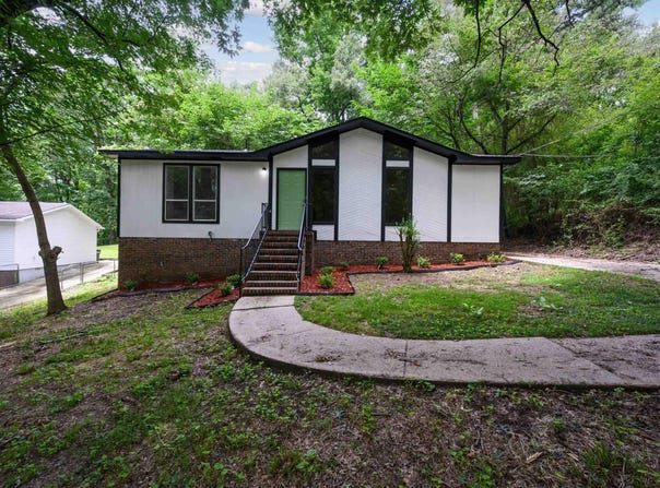 5995 AMBER HILLS ROAD, IRONDALE, AL 35210