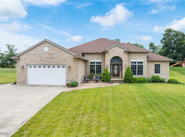 6322 Mulberry Bend Drive, Medina, OH 44256