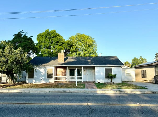 570 S Reed Avenue, Reedley, CA 93654