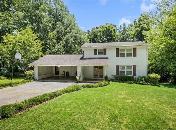 4389 Hambrick Way, Stone Mountain, GA 30083