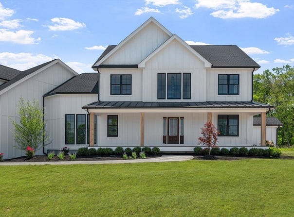 1 Diesel Drive, Lincoln, RI 02865