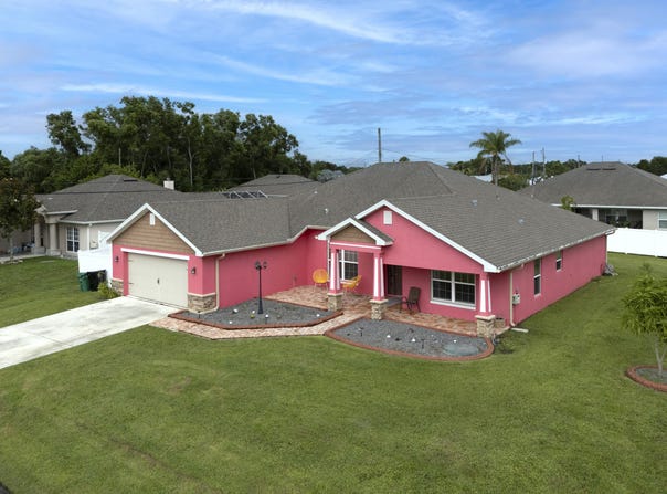 5000 NW Edgarton Terrace, Port Saint Lucie, FL 34983