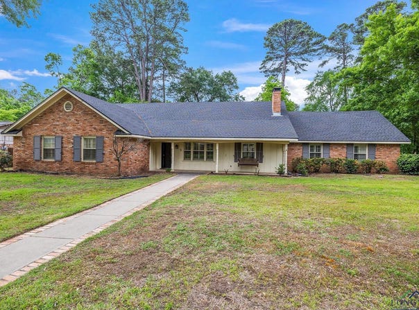3 Ramblewood Dr., Longview, TX 75605