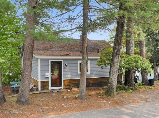 68 Lake Avenue, Leicester, MA 01524