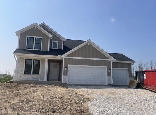 N75w17767 Woody Ln, Menomonee Falls, WI 53051