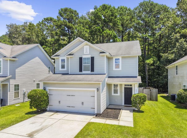 237 Oglethorpe Circle, Moncks Corner, SC 29461