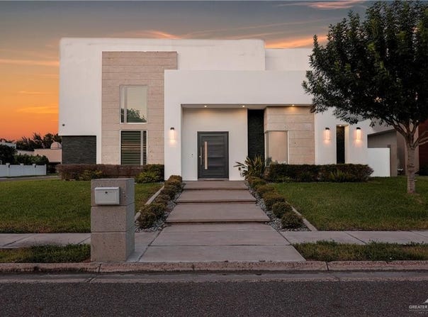 2301 S 49th Street, McAllen, TX 78503