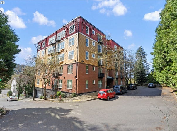 8712 N DECATUR ST, Portland, OR 97203