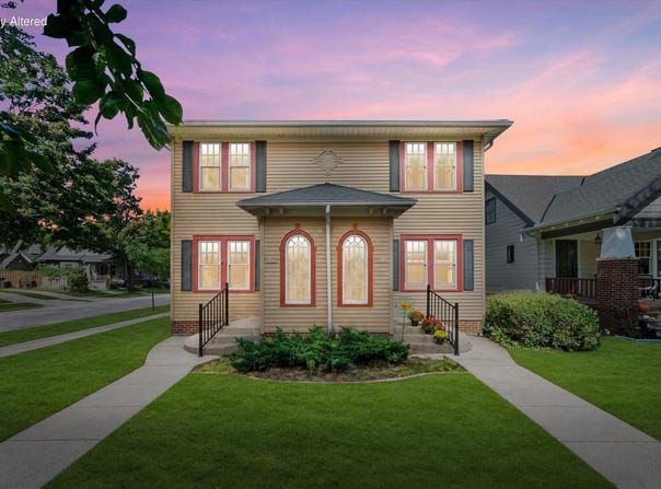 6430 W Wisconsin Ave, Wauwatosa, WI 53213