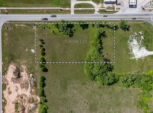 Highway 14, Clever, MO 65631